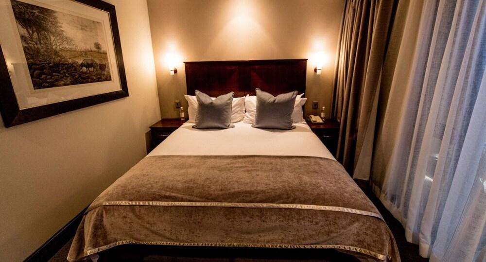 Raphael Suites Йоханнесбург Экстерьер фото