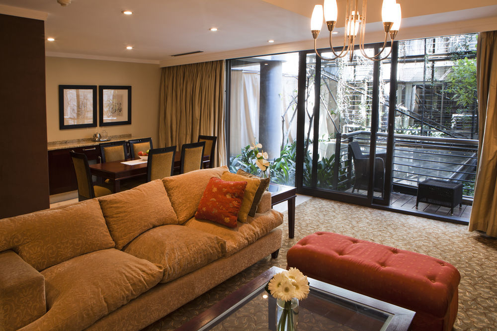 Raphael Suites Йоханнесбург Экстерьер фото